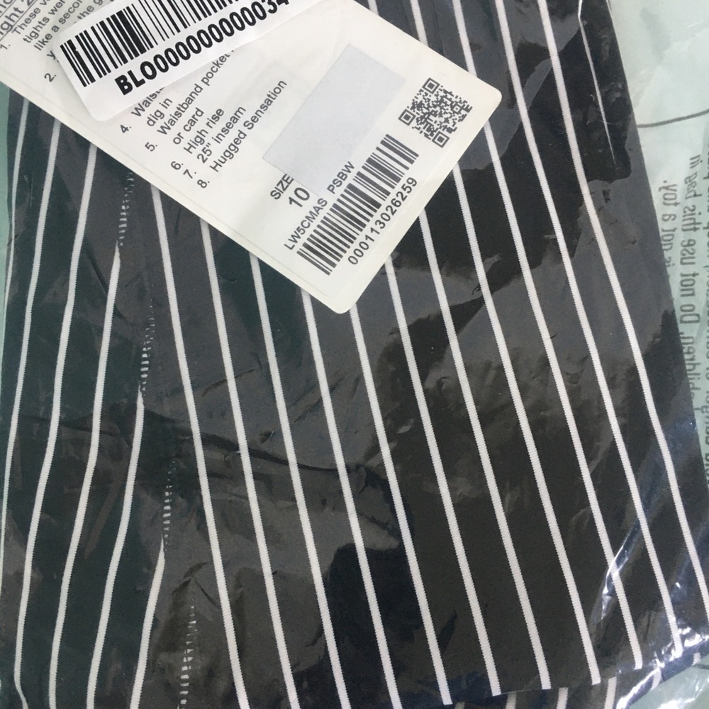 Lululemon Wunder Under 25” 8 - Picture 4 of 5